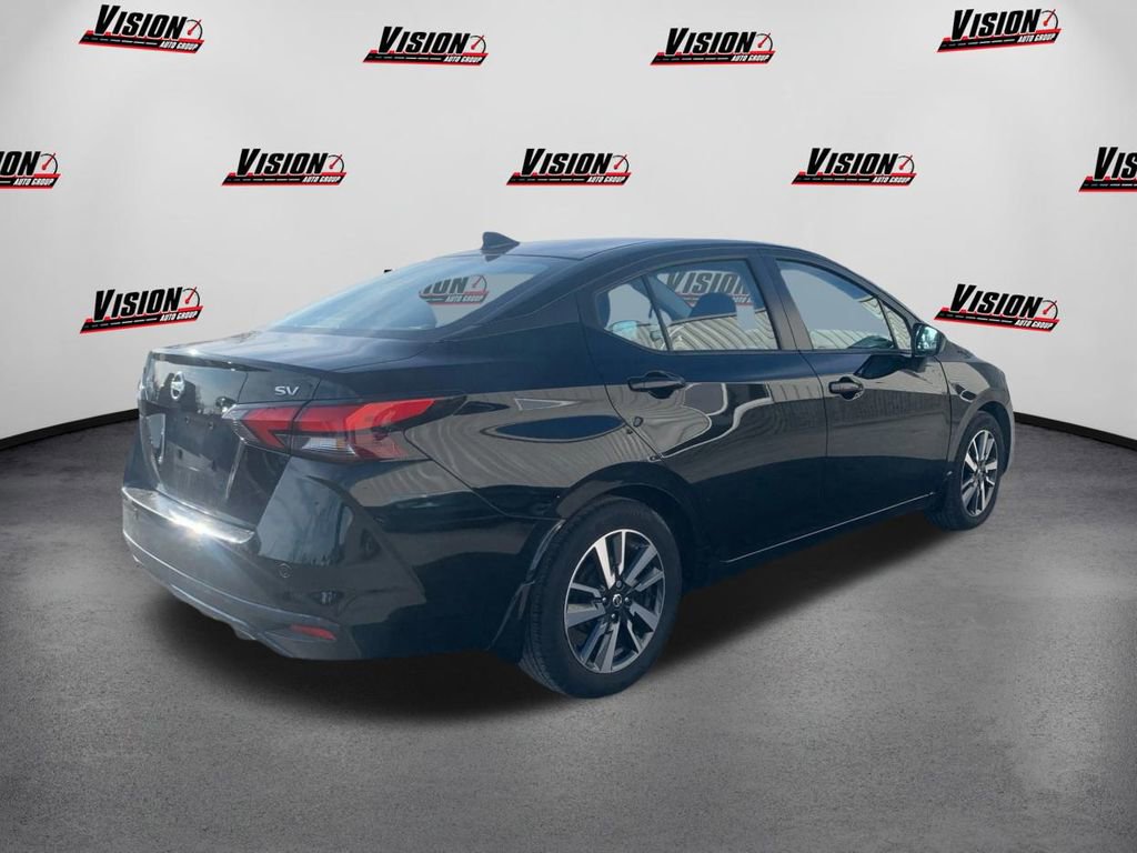 Certified 2022 Nissan Versa SV image 5