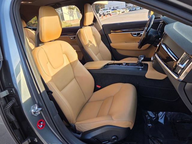 Used 2017 Volvo S90 T6 Momentum w/ Vision Package AWD/4WD image 22