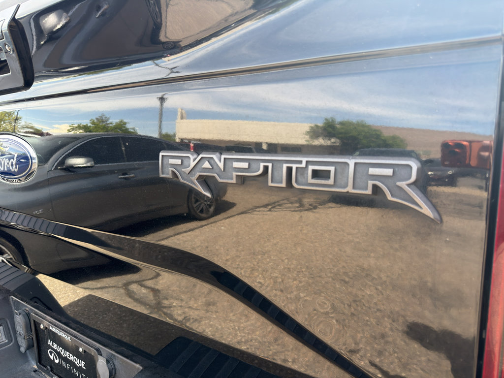 Used 2017 Ford F150 Raptor w/ Equipment Group 802A Luxury AWD/4WD image 10