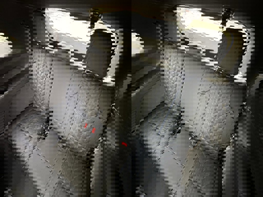 New 2025 Cadillac Escalade IQ Sport 1 w/ LPO, ONYX Package image 31