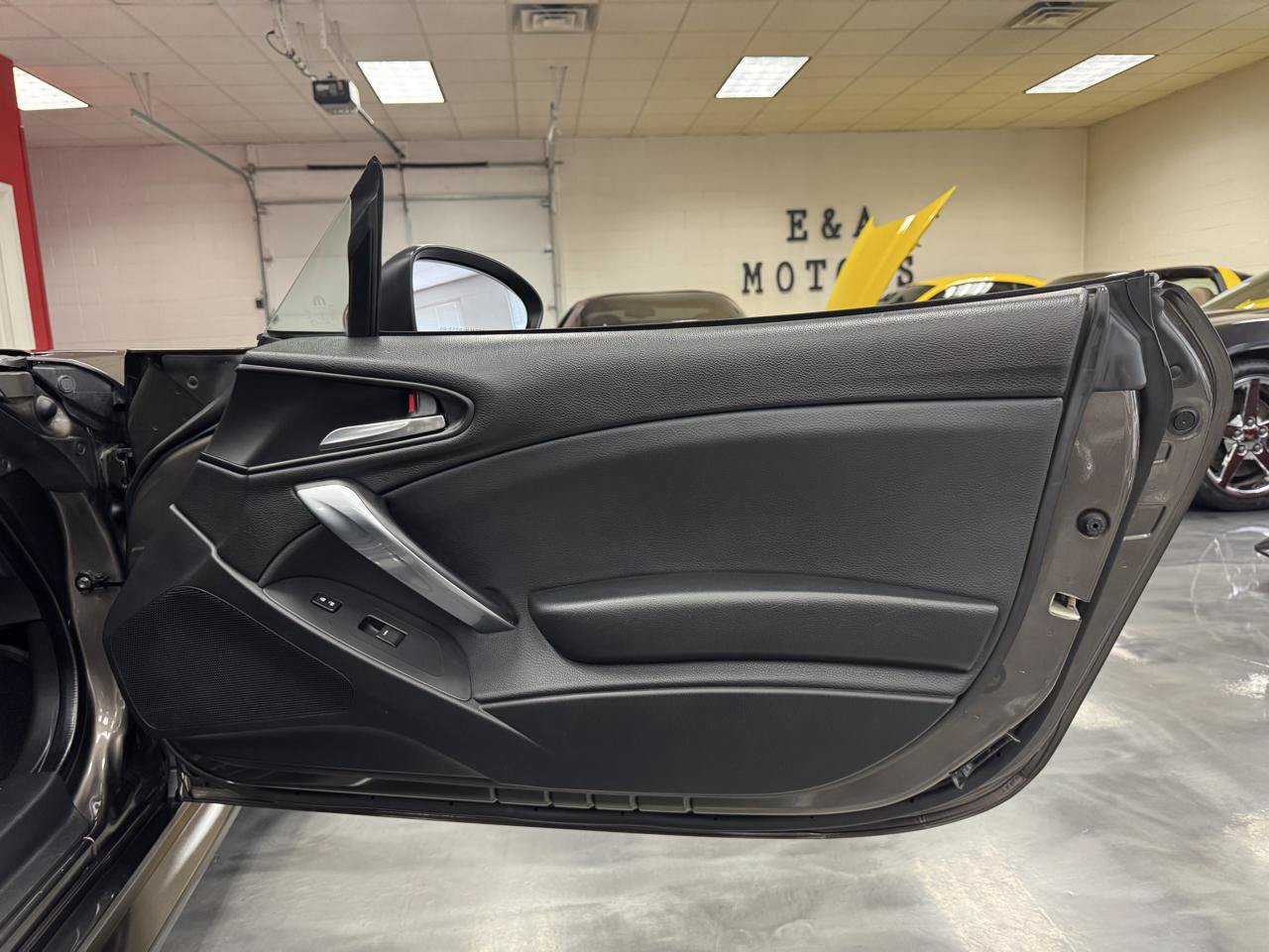Used 2017 FIAT 124 Spider Classica RWD image 35