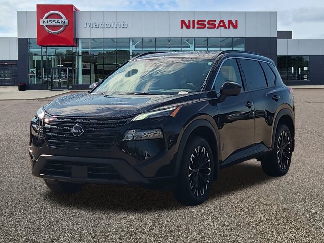 New 2027 Nissan Rogue Dark Armor AWD/4WD image 3
