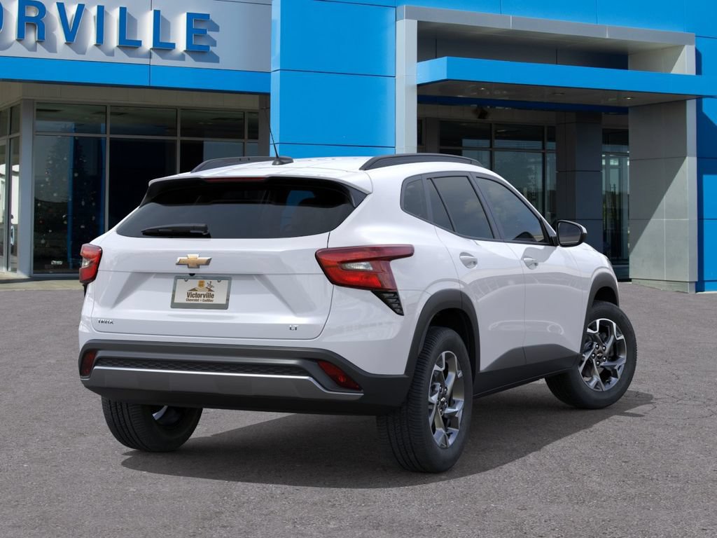 New 2026 Chevrolet Trax LT w/ LT Convenience Package FWD image 4
