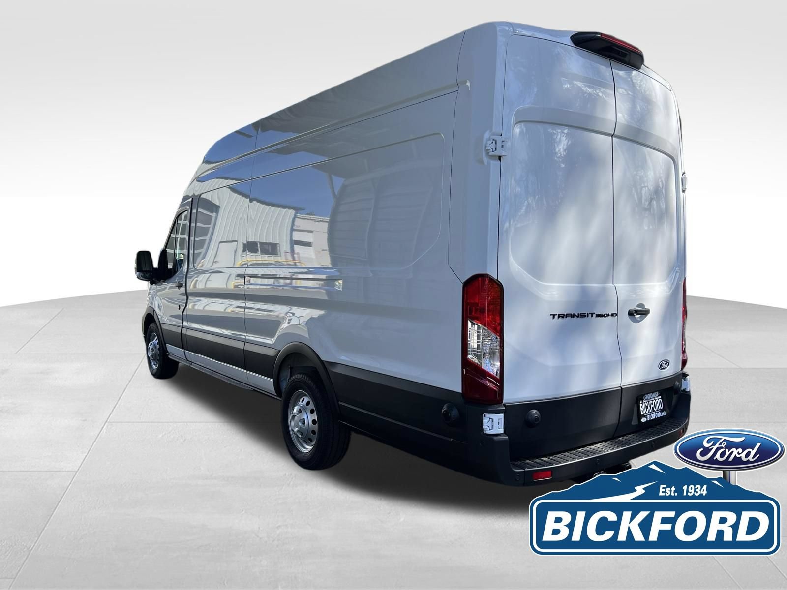 New 2026 Ford Transit 350 148 High Roof Extended RWD image 11