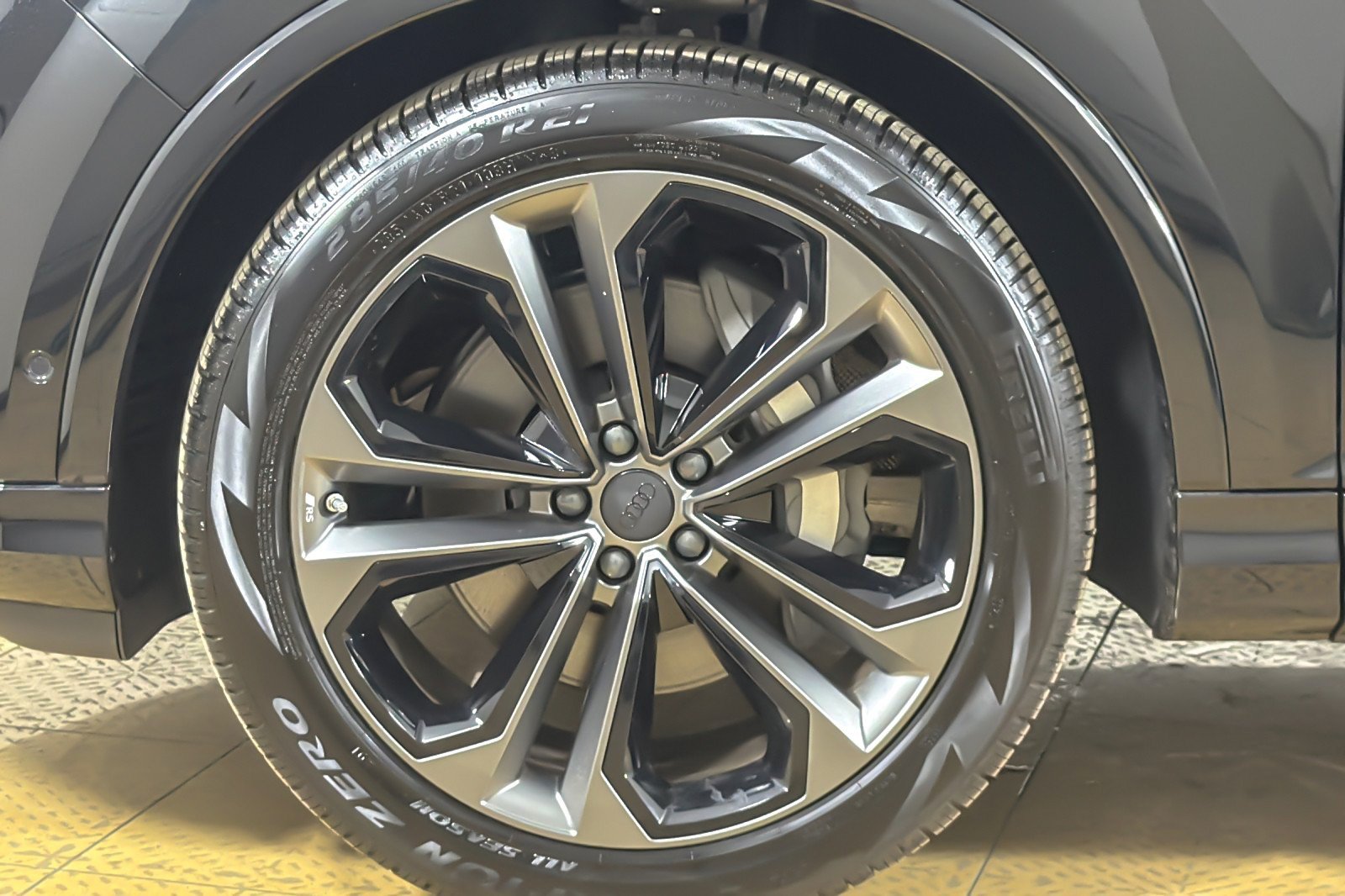 New 2026 Audi Q7 Premium Plus AWD/4WD image 25