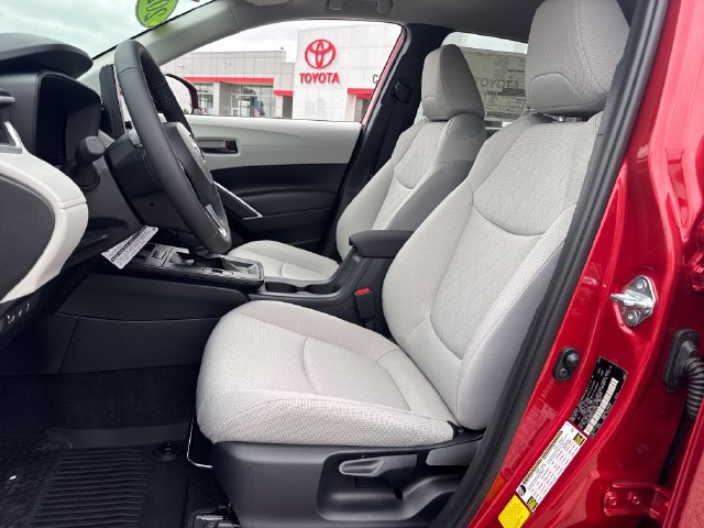 New 2026 Toyota Corolla Cross LE FWD image 17