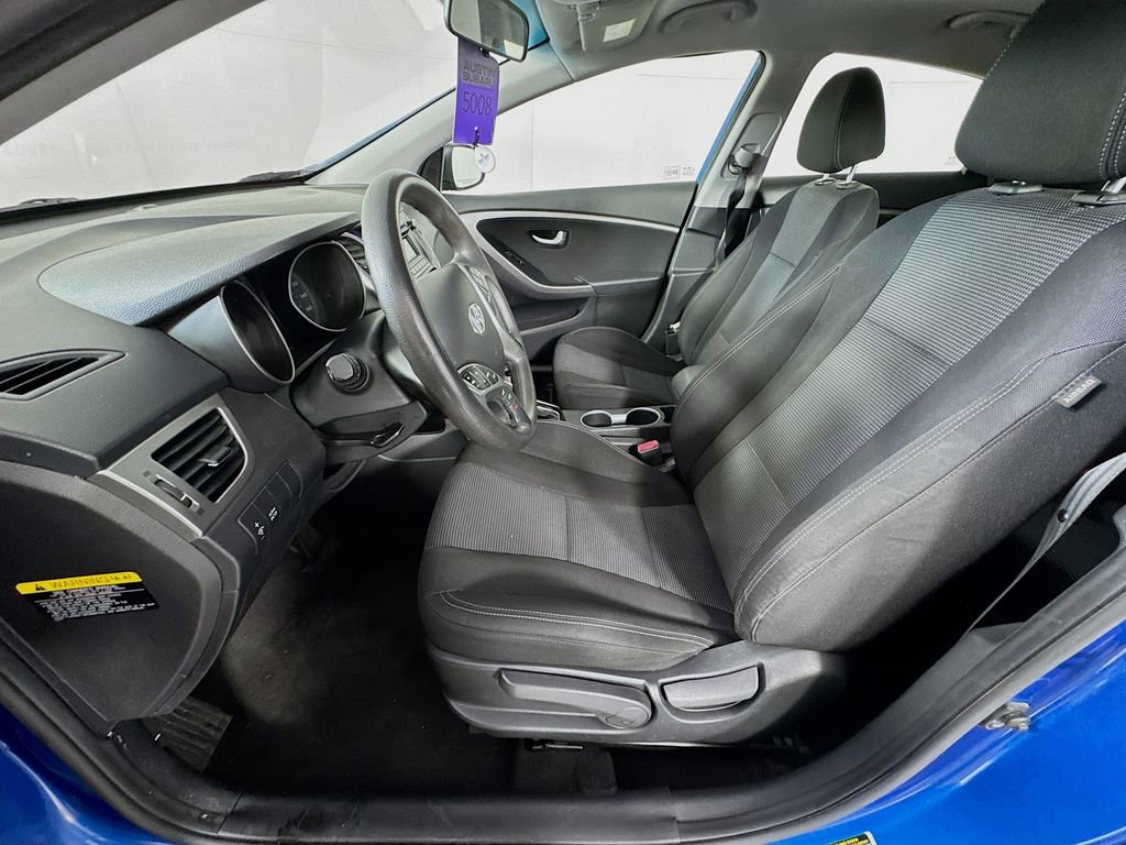 Used 2017 Hyundai Elantra GT image 22