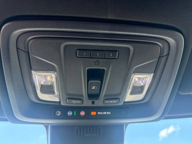 Used 2022 Chevrolet Silverado 1500 ZR2 AWD/4WD image 34