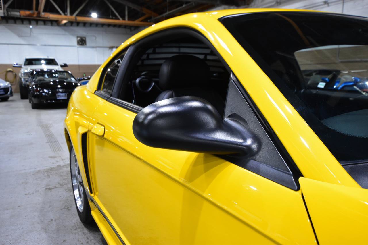 Used 2004 Ford Mustang Mach 1 RWD image 43