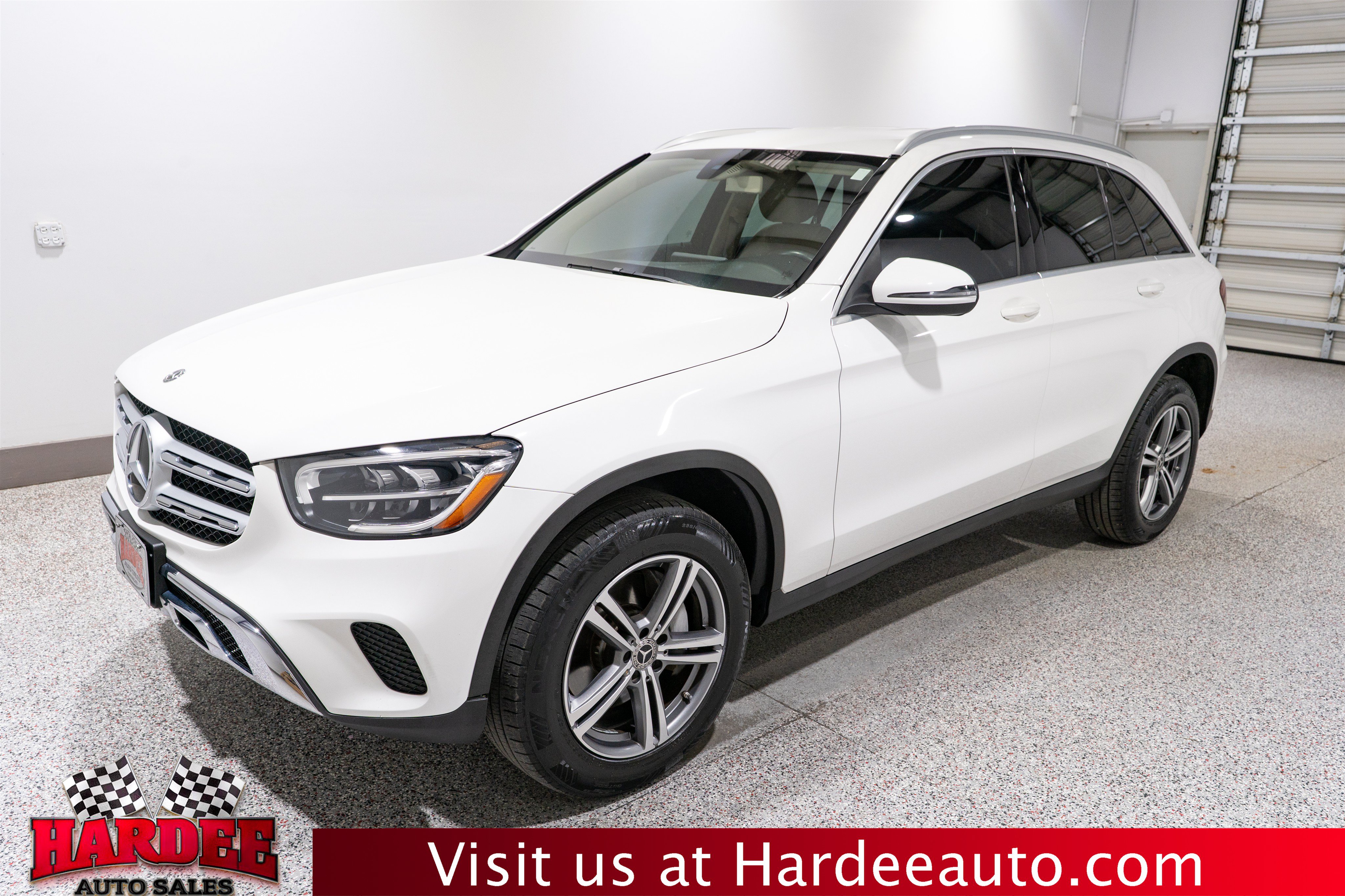 Used 2020 Mercedes-Benz GLC 300 image 2