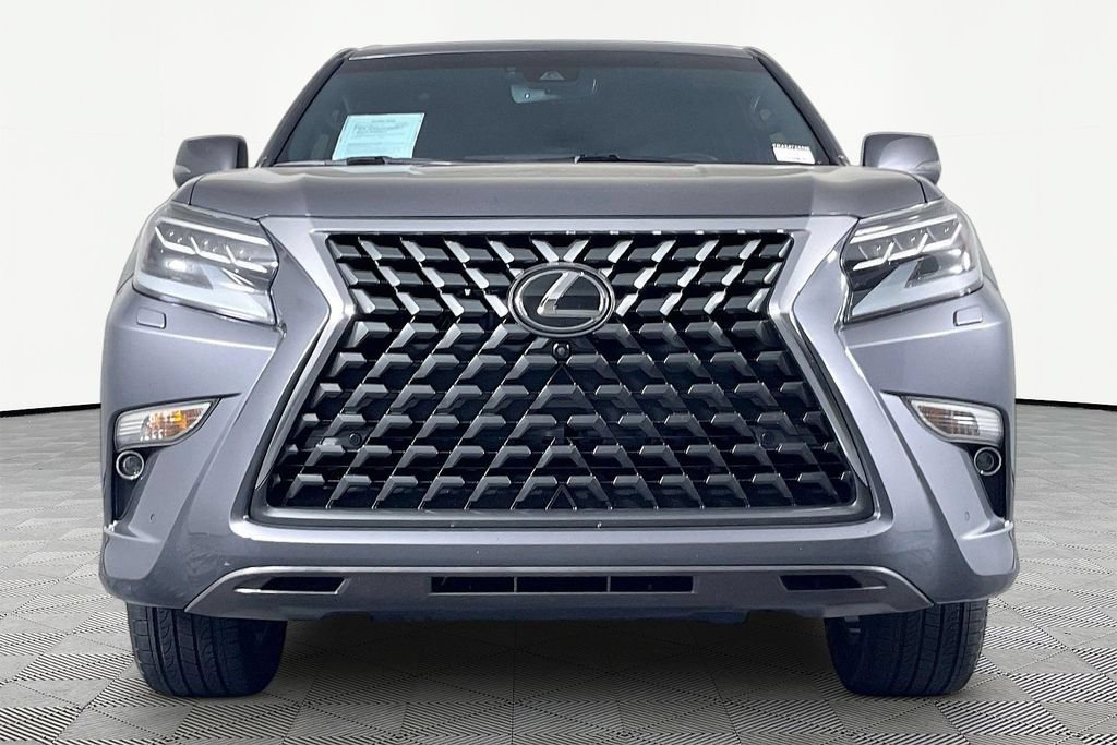 Used 2022 Lexus GX 460 Luxury w/ Off Road Package AWD/4WD image 2