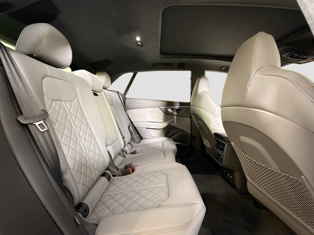 New 2026 Audi SQ8 Prestige AWD/4WD image 16