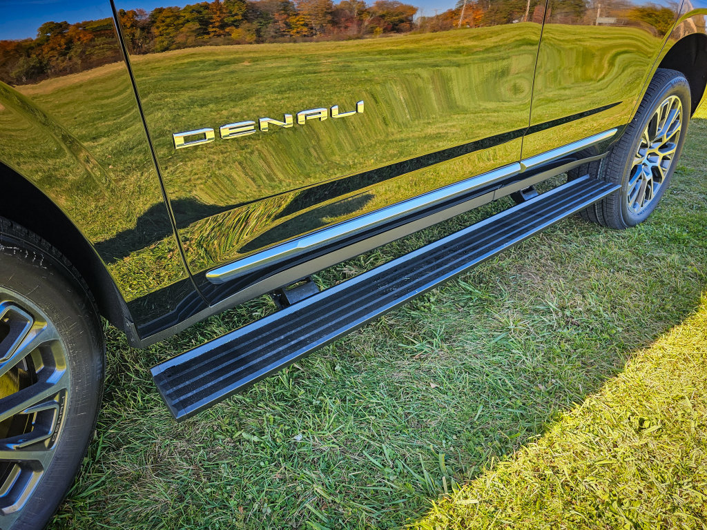 New 2027 GMC Yukon Denali w/ Denali Reserve Package AWD/4WD image 9