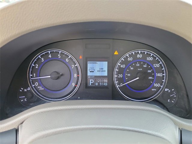 Used 2015 INFINITI Q40 w/ Moonroof Package image 20