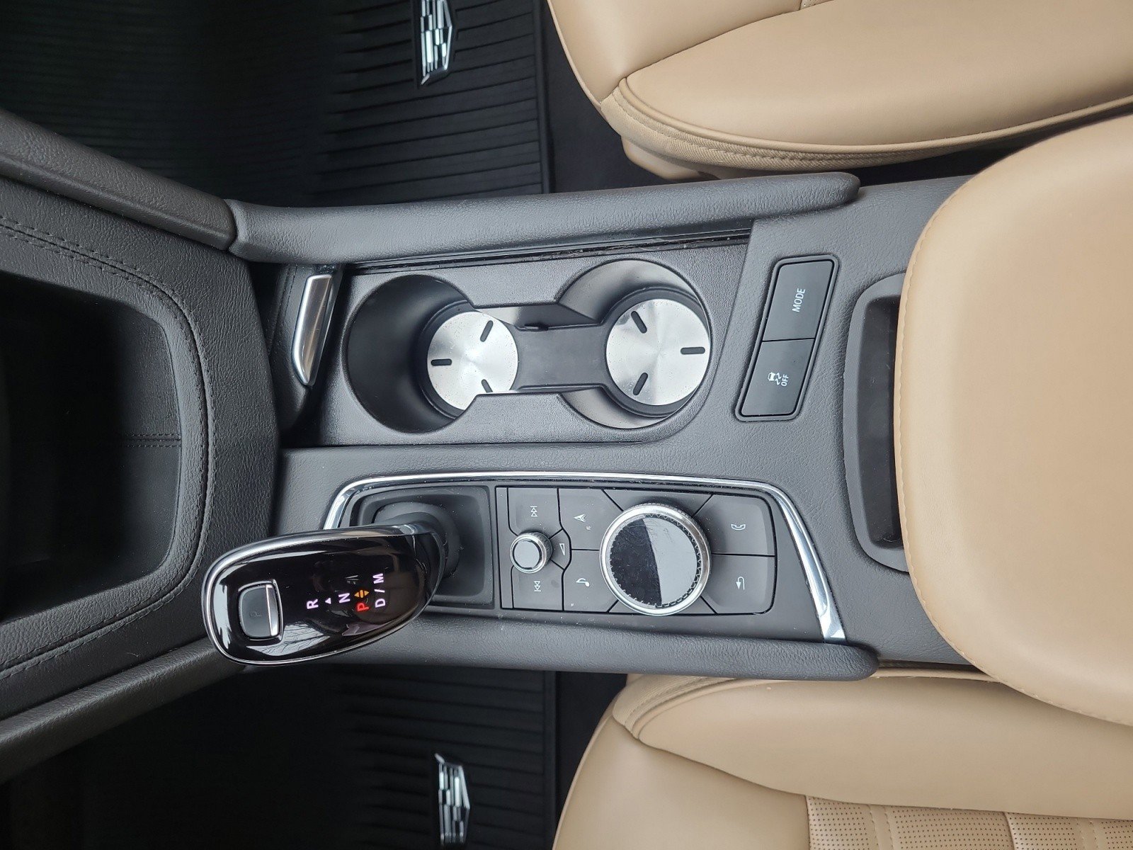 Used 2023 Cadillac XT6 Premium Luxury w/ Platinum Package FWD image 15
