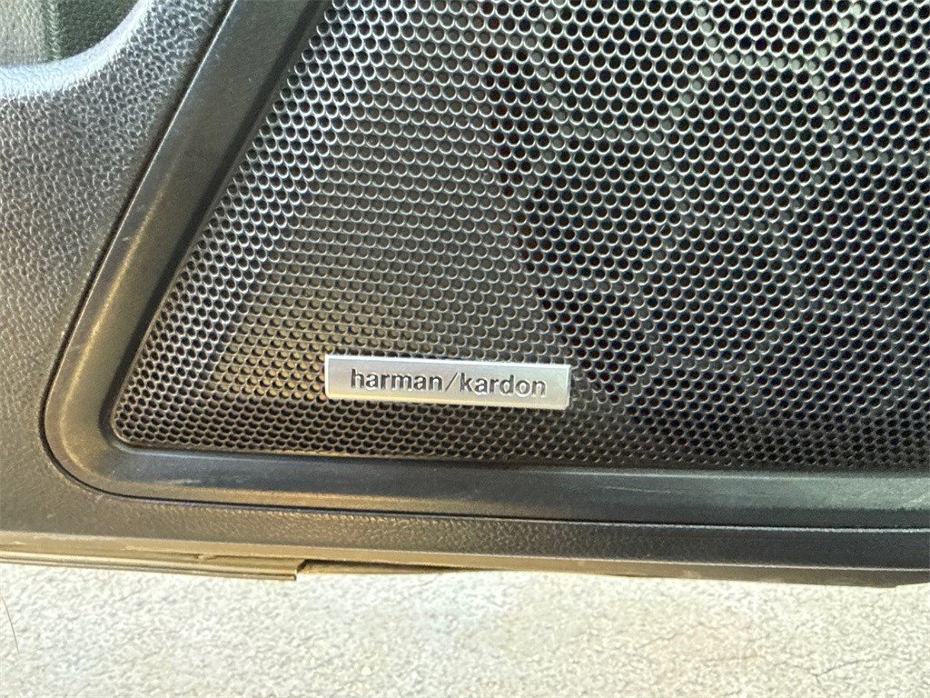 Used 2022 Subaru Outback Limited image 23