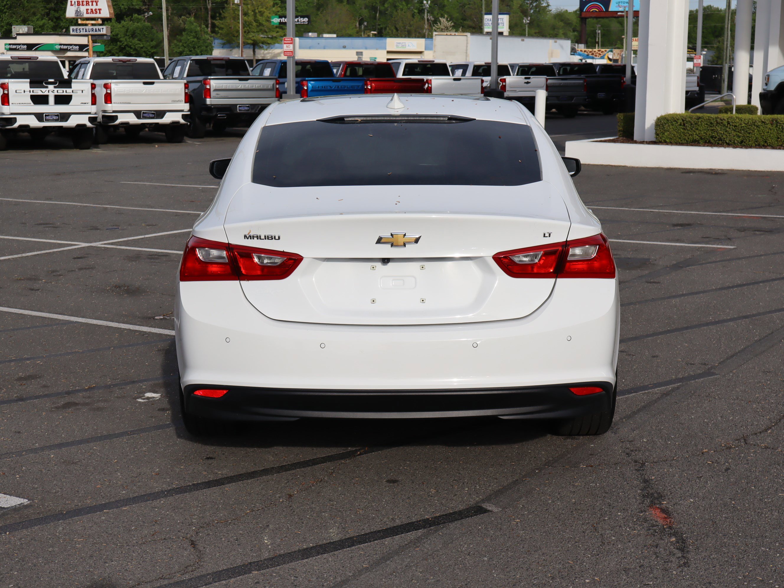 Used 2024 Chevrolet Malibu LT image 9