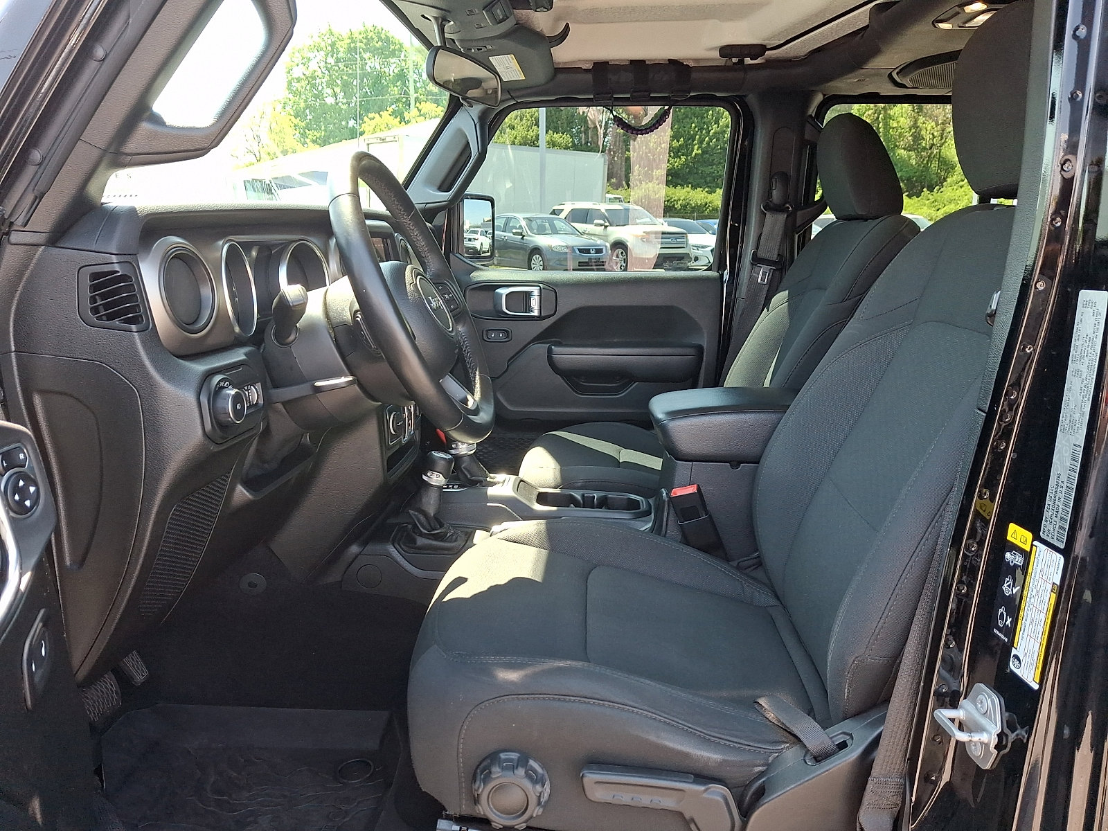 Used 2021 Jeep Wrangler Unlimited Sport AWD/4WD image 13