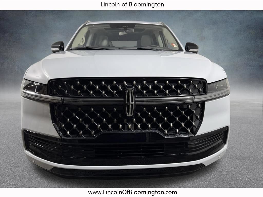 Certified 2025 Lincoln Navigator L Black Label AWD/4WD image 12