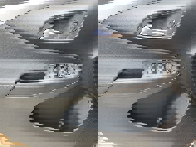 New 2025 Buick Envista Preferred w/ Convenience I Package image 16