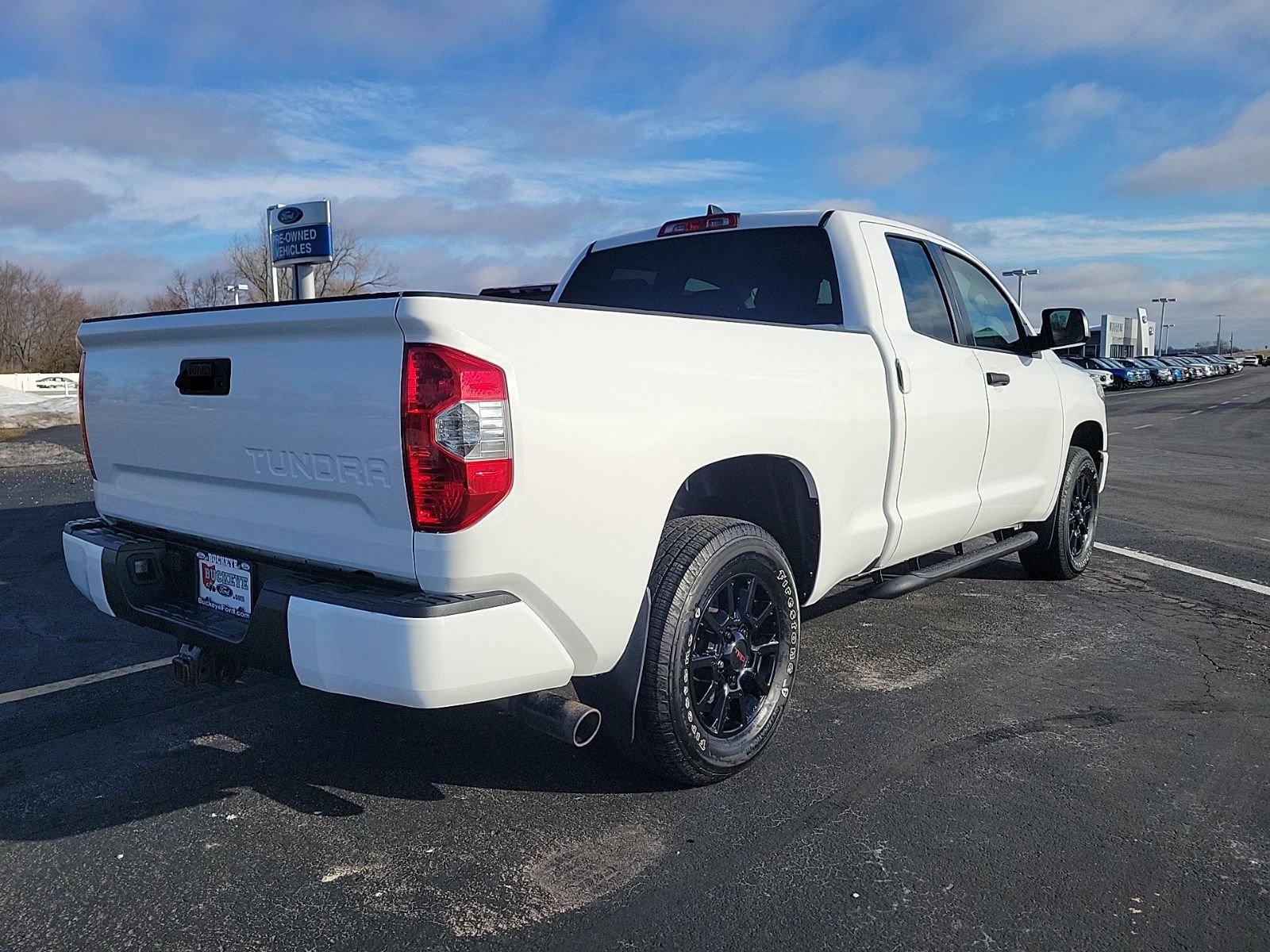 Used 2021 Toyota Tundra SR5 w/ SX Package image 5