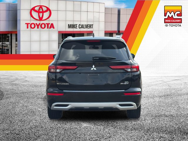 Used 2023 Mitsubishi Outlander SEL 40th Anniversary AWD/4WD image 4