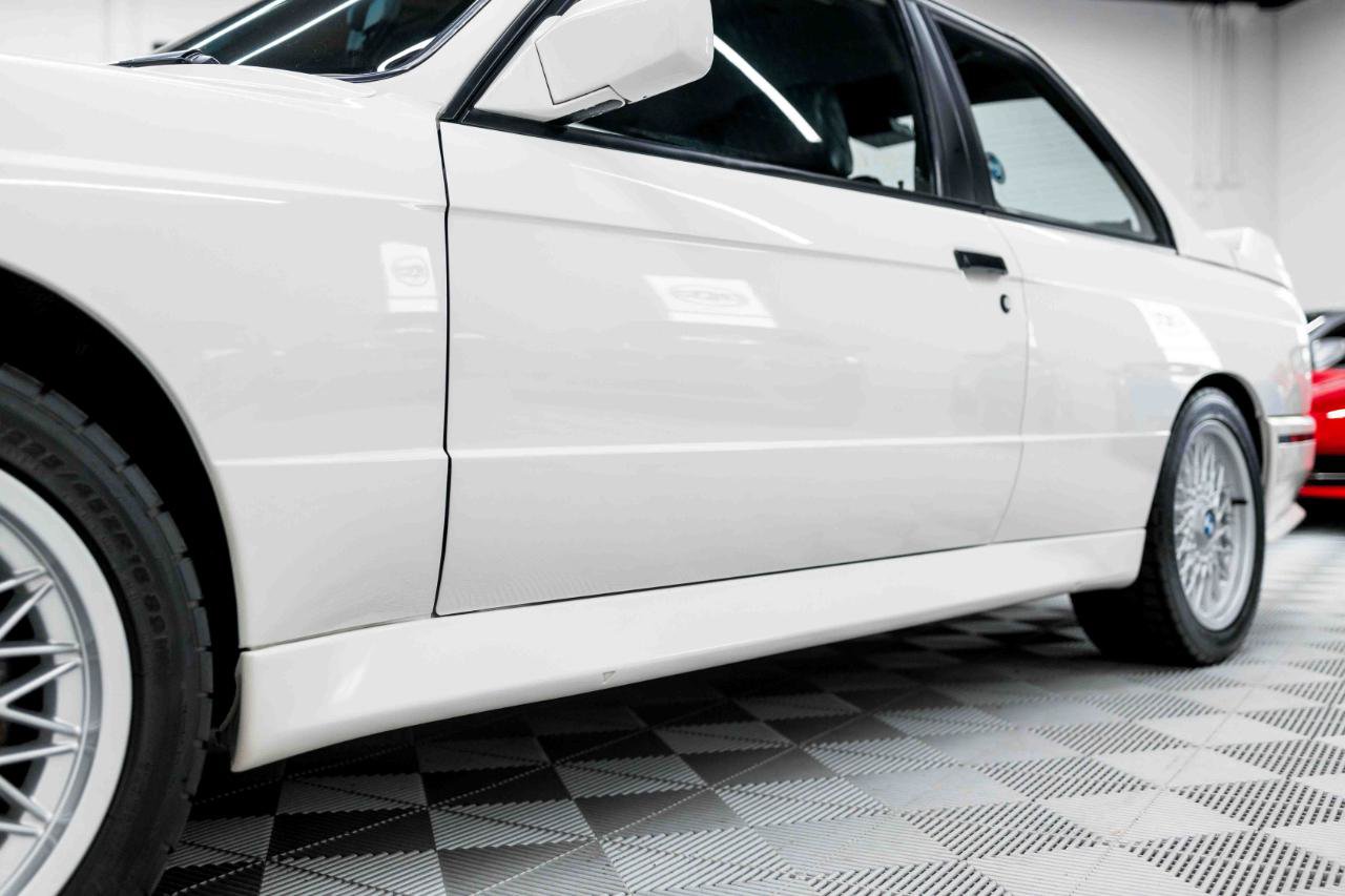 Used 1990 BMW M3 Coupe RWD image 33