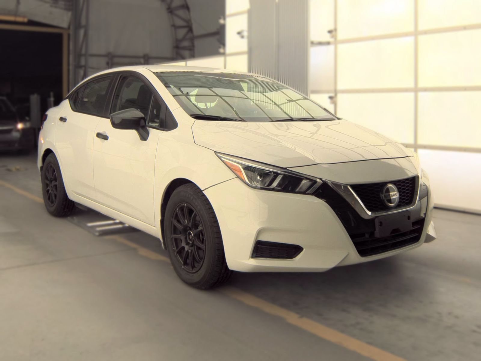 Used 2022 Nissan Versa S FWD video 2