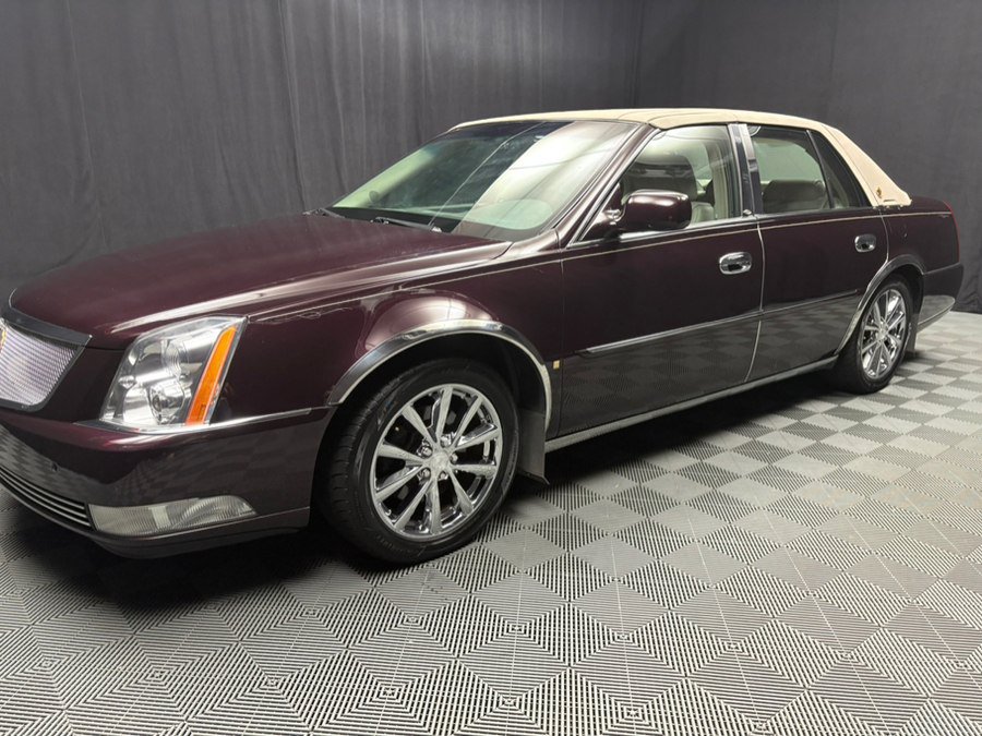 Used 2008 Cadillac DTS Luxury I FWD image 14