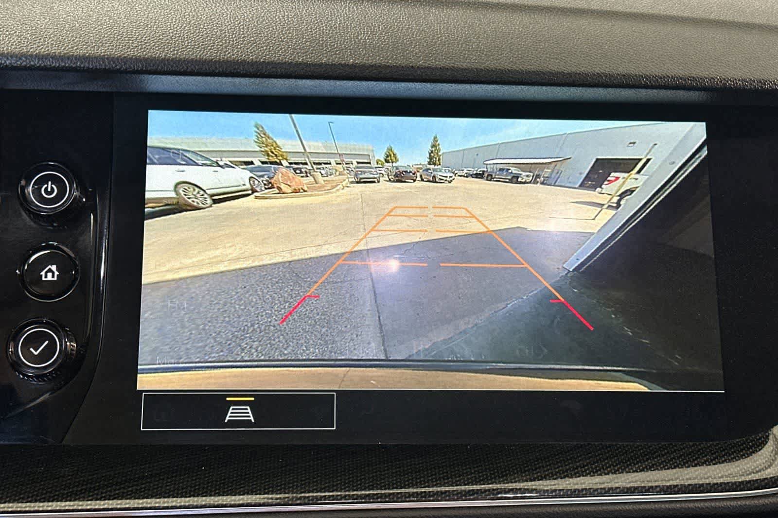 Used 2023 Buick Envision Essence FWD image 20