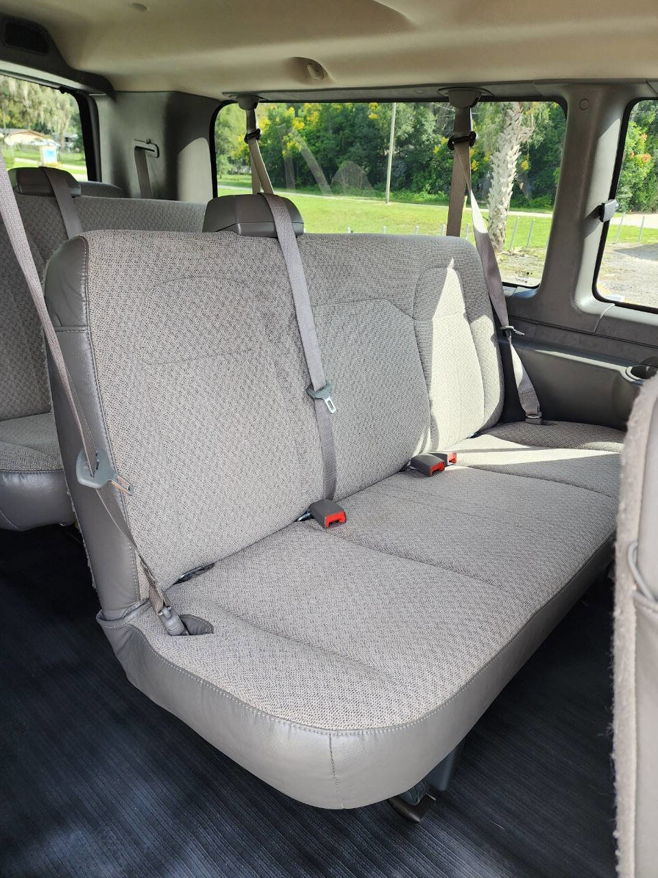 Used 2014 Chevrolet Express 3500 LS image 34