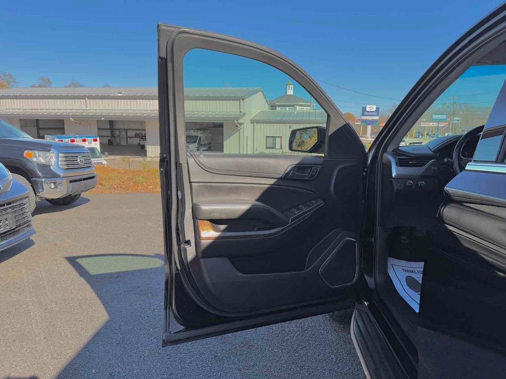 Used 2018 Chevrolet Tahoe LS w/ Skid Plate Package image 11