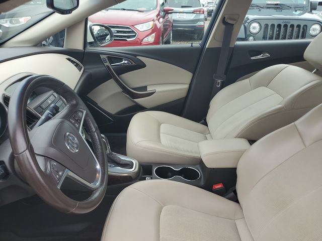 Used 2014 Buick Verano FWD image 10