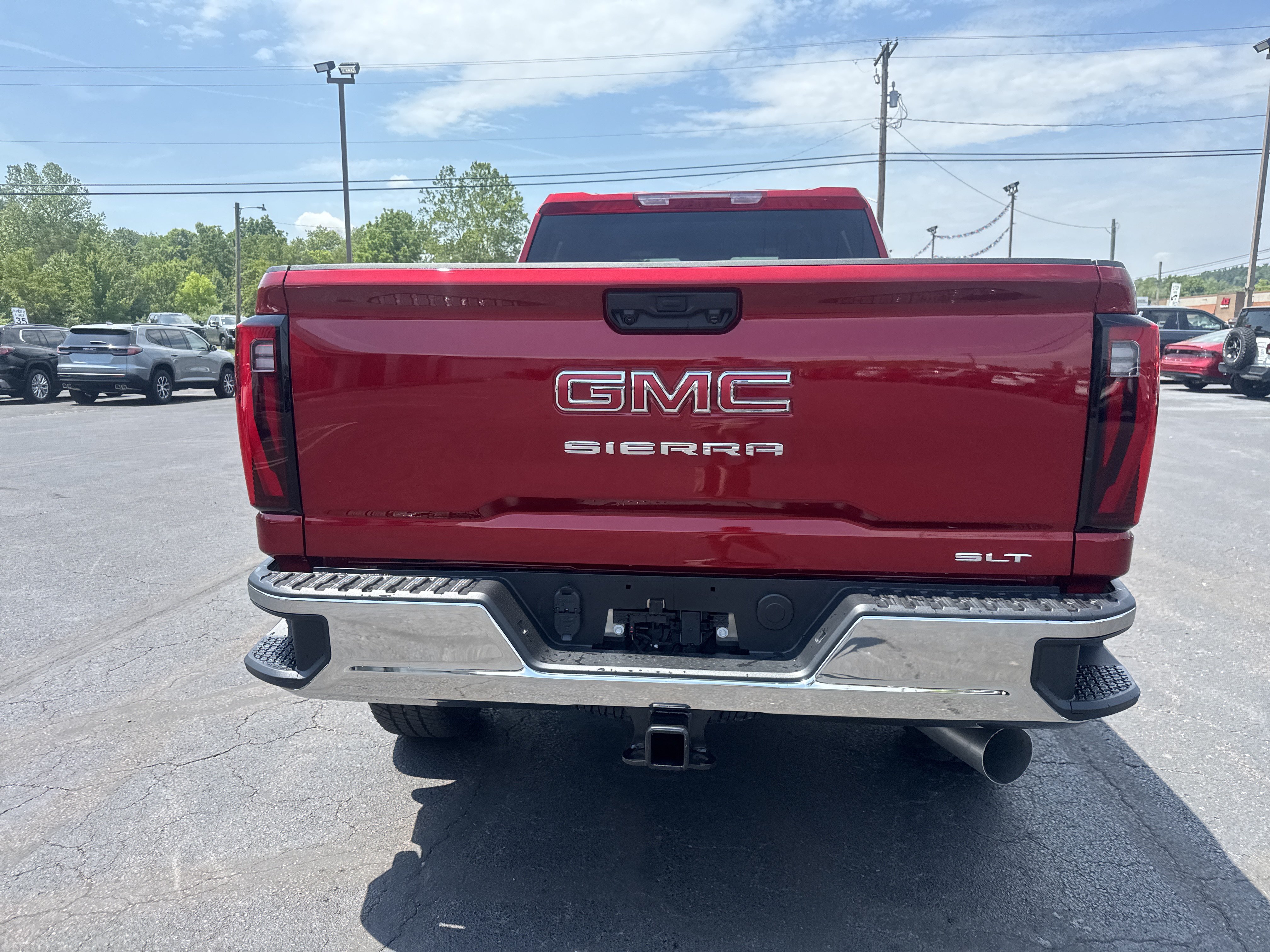 New 2026 GMC Sierra 2500 SLT AWD/4WD image 4