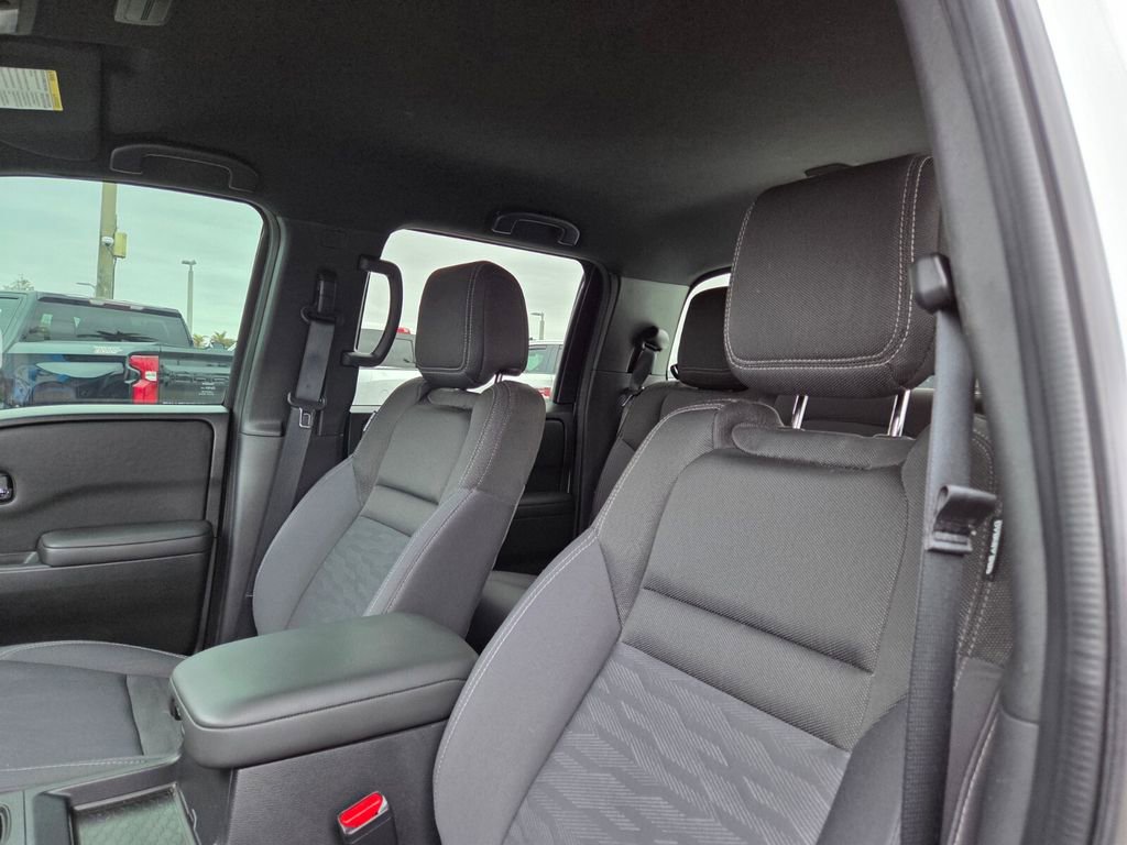 Used 2023 Nissan Frontier SV w/ Midnight Edition Package image 20