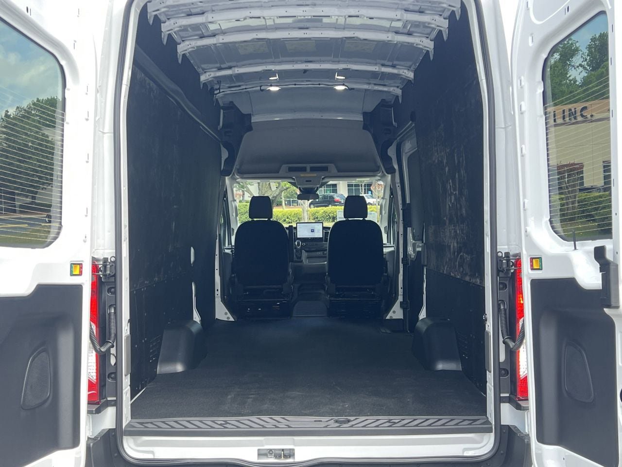 New 2026 Ford Transit 350 148 High Roof Extended RWD image 15