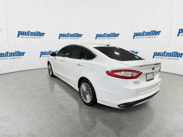 Used 2016 Ford Fusion Titanium FWD image 8