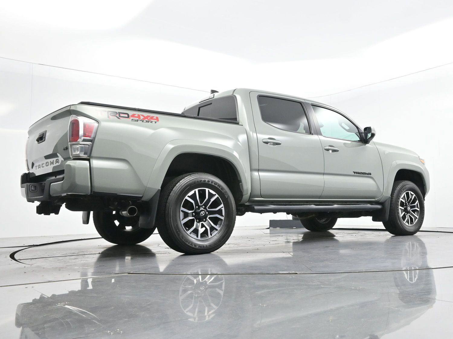 Used 2023 Toyota Tacoma TRD Sport AWD/4WD image 47