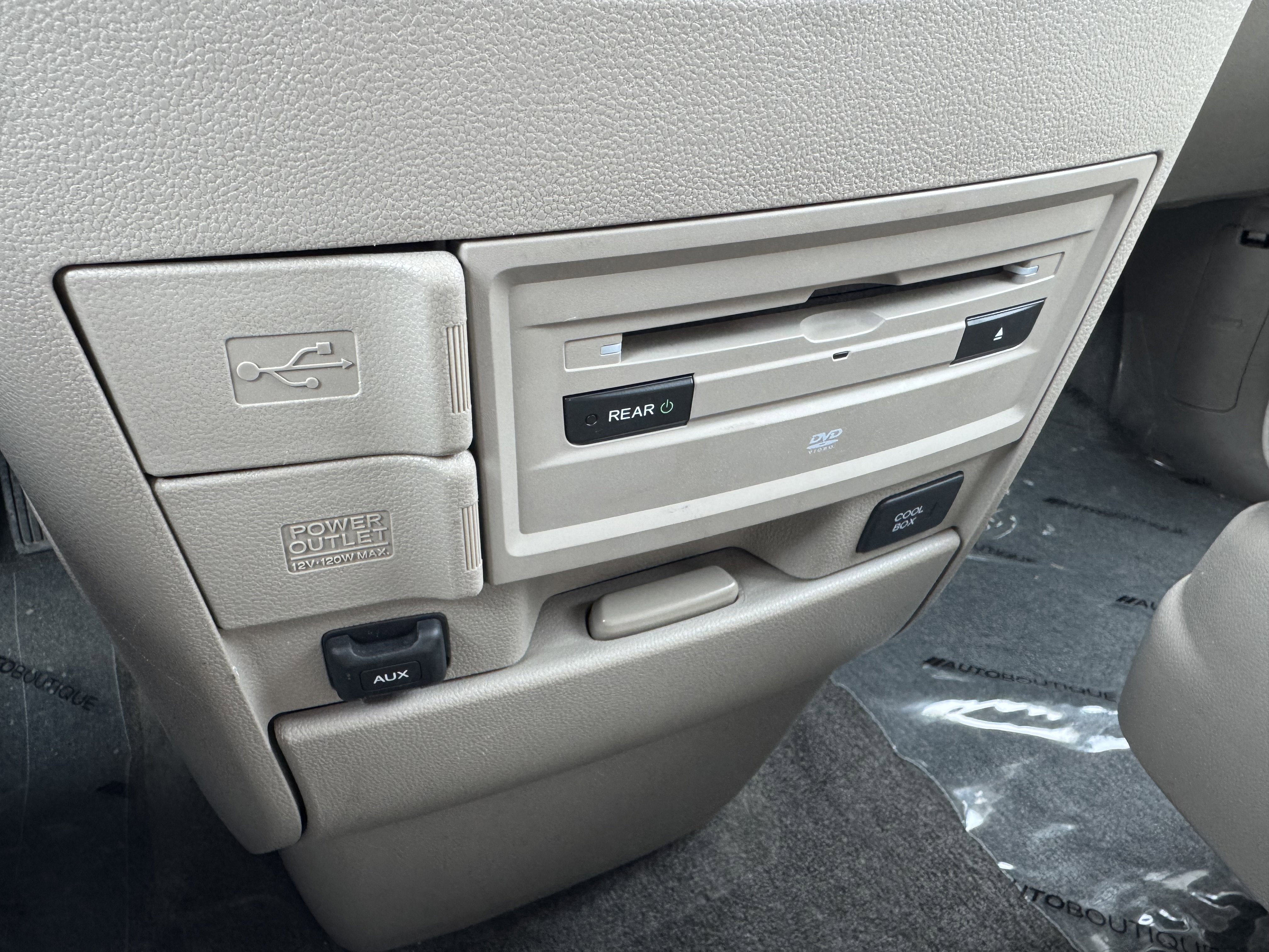 Used 2015 Honda Odyssey EX-L image 10