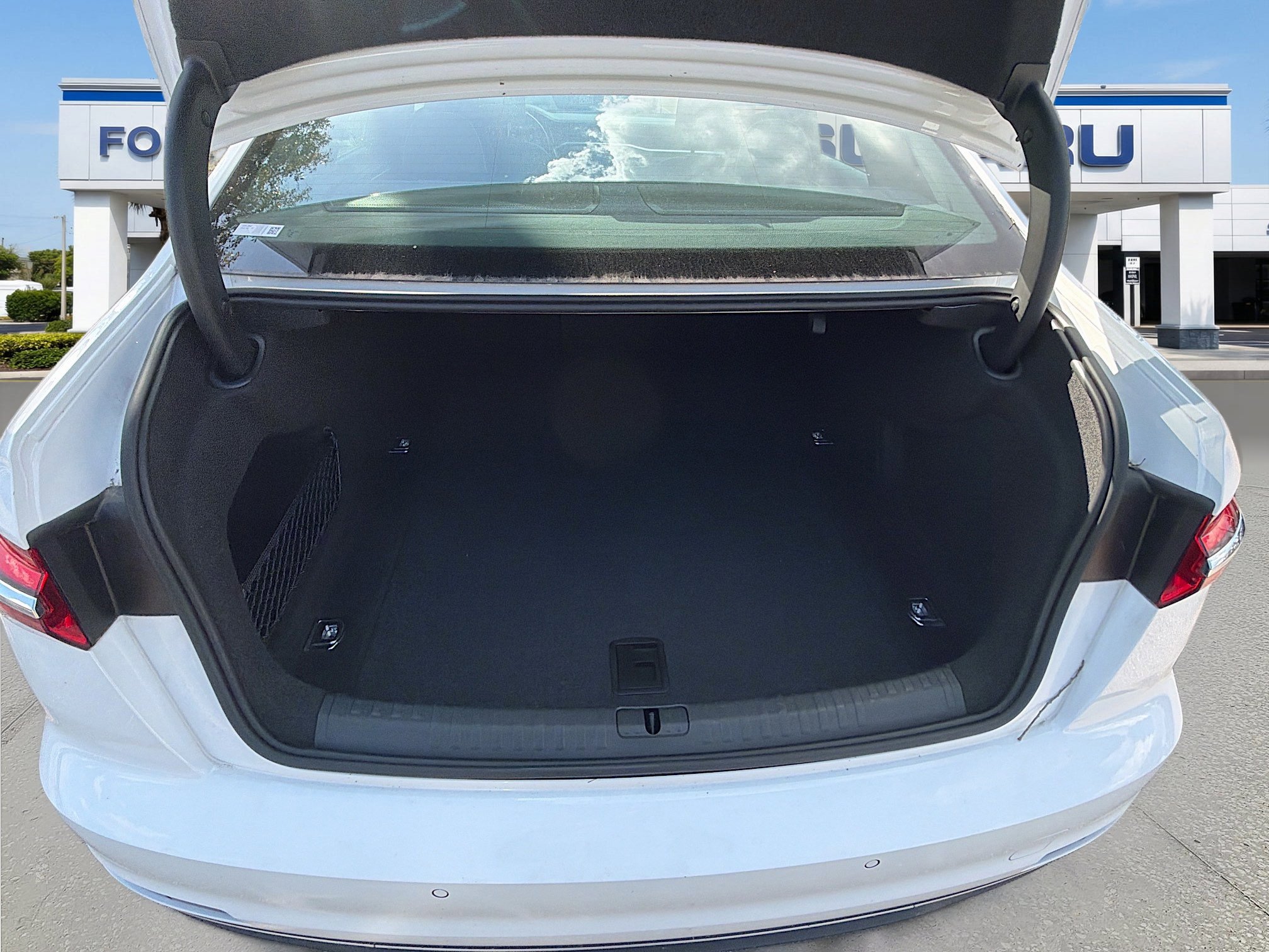 Used 2024 Audi A6 Premium Plus image 12