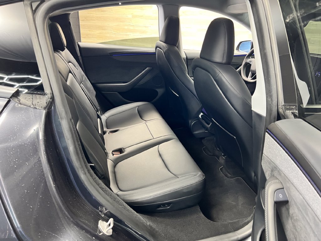 Used 2026 Tesla Model Y Long Range AWD/4WD image 19