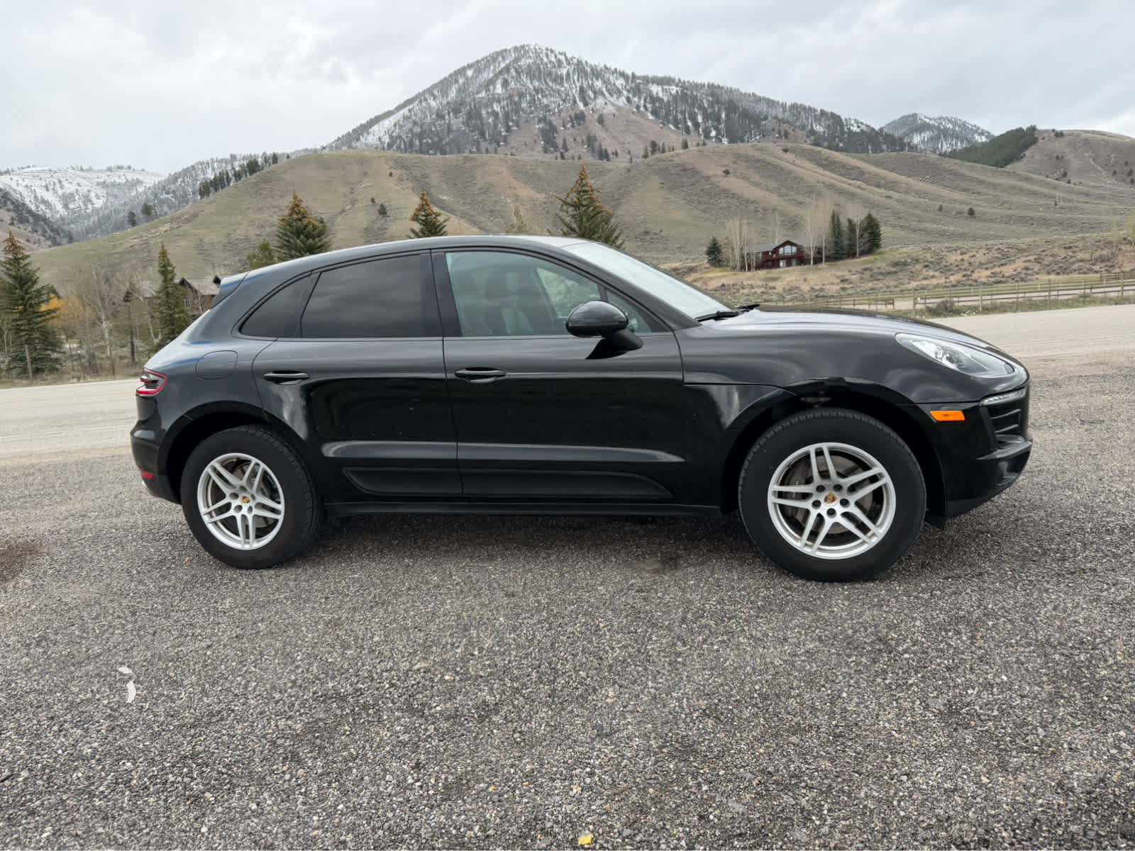 Used 2018 Porsche Macan image 7