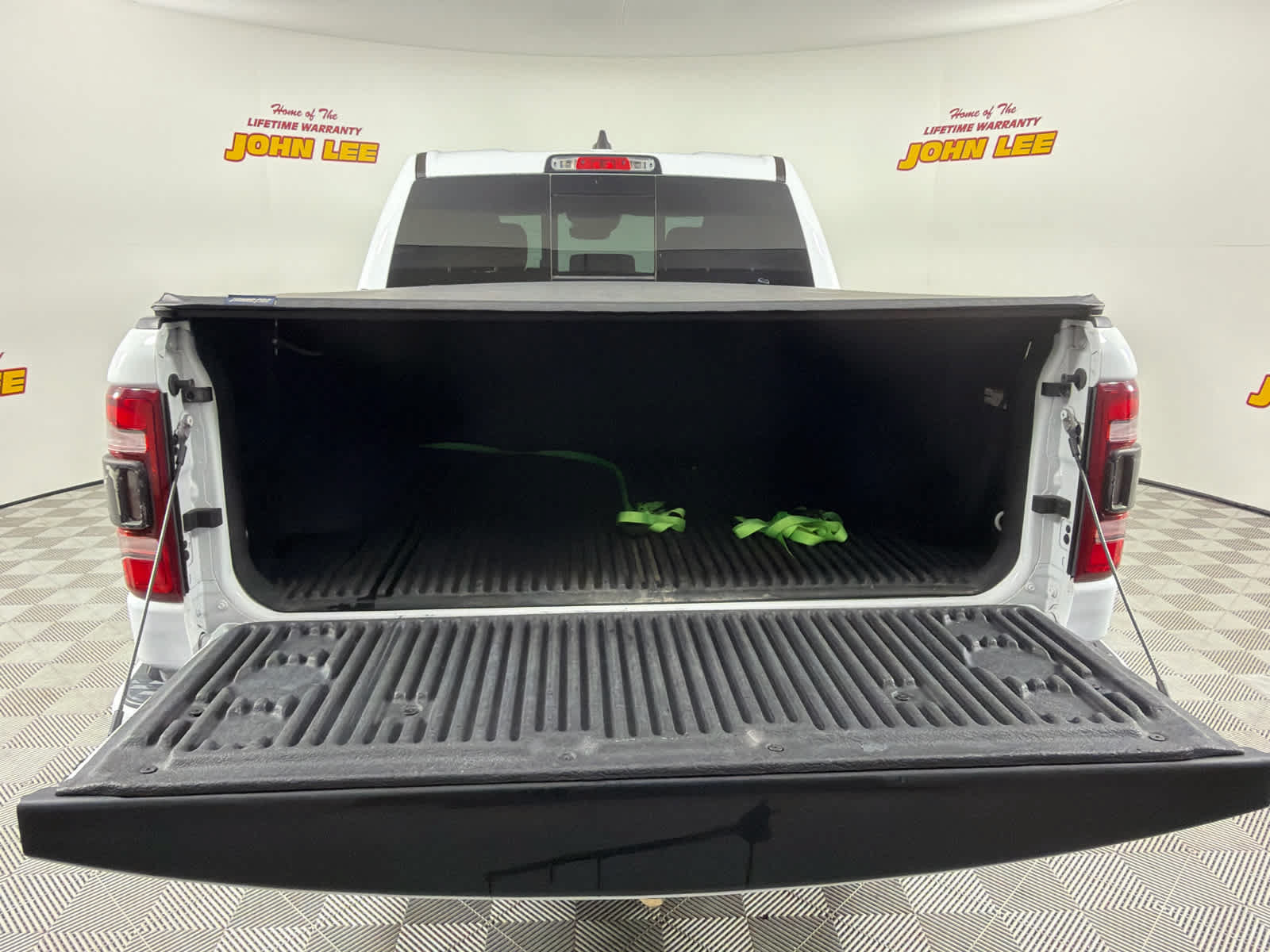 Used 2021 RAM 1500 Laramie w/ Sport Appearance Package AWD/4WD image 5