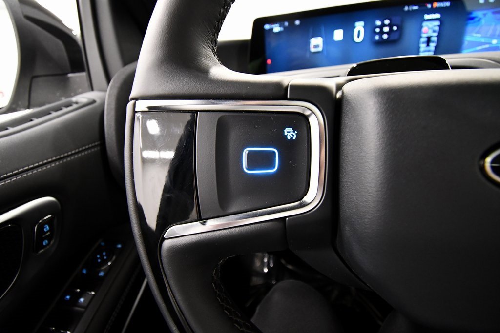 Used 2025 Ford Expedition Max Platinum w/ Stealth Performance Package image 22