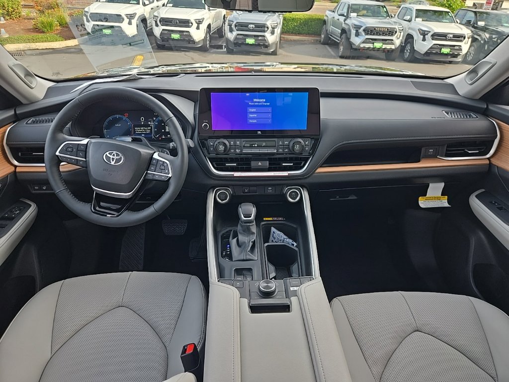 New 2026 Toyota Grand Highlander AWD image 27