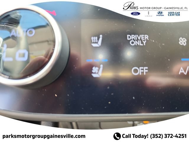 New 2025 Hyundai Sonata Limited FWD image 21