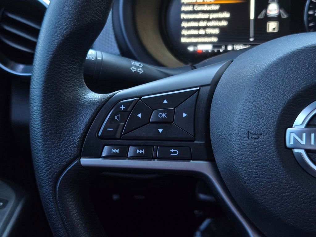 Used 2022 Nissan Kicks SV w/ Interior Electronics Package image 20