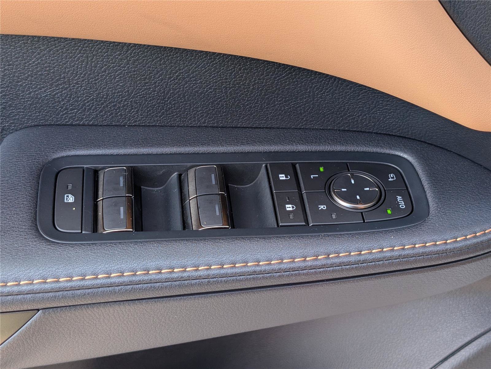 Certified 2025 Lexus RX 350 Premium AWD/4WD image 20