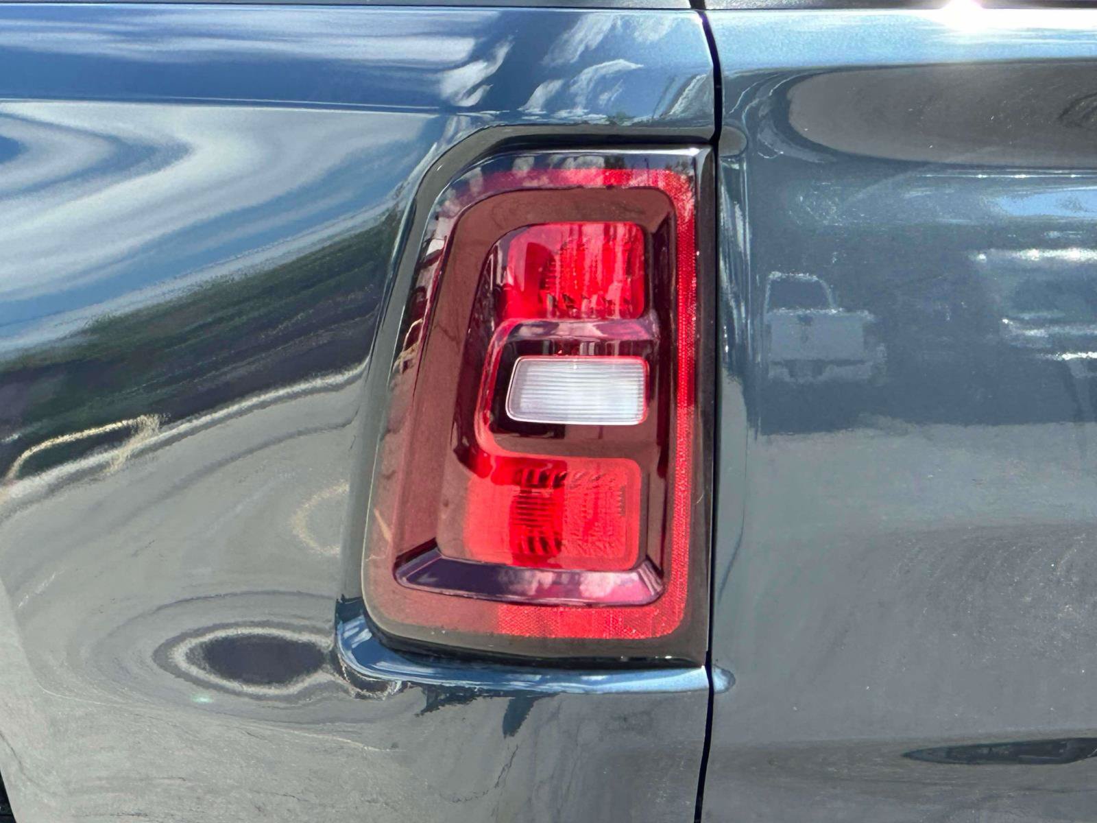 Used 2026 RAM 1500 Express AWD/4WD image 9
