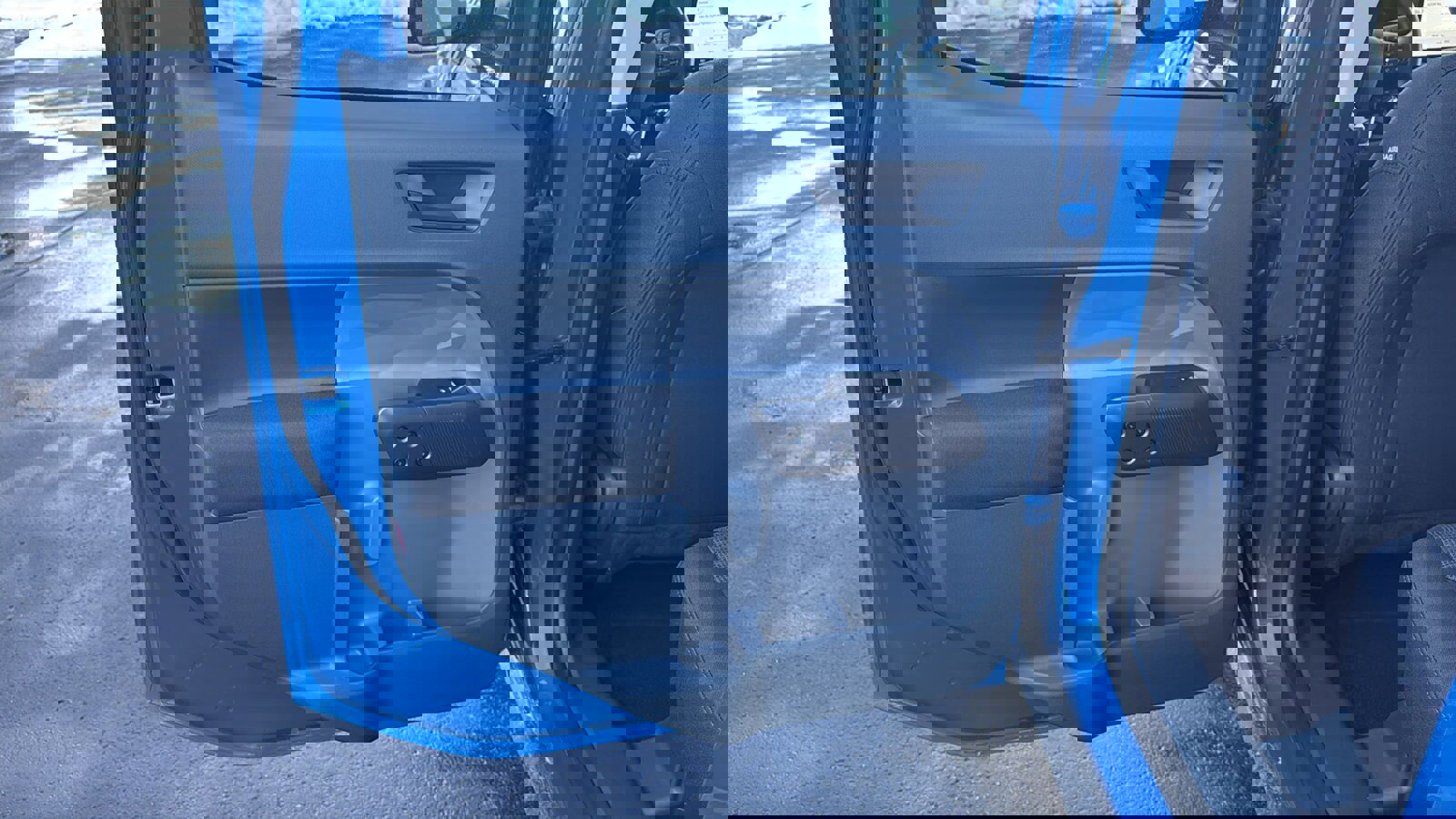 New 2025 Ford Maverick XL w/ Equipment Group 101A AWD/4WD image 25